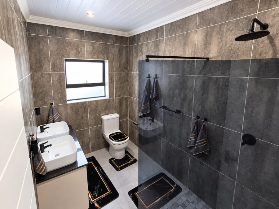 3 Bedroom Property for Sale in Island View Western Cape
